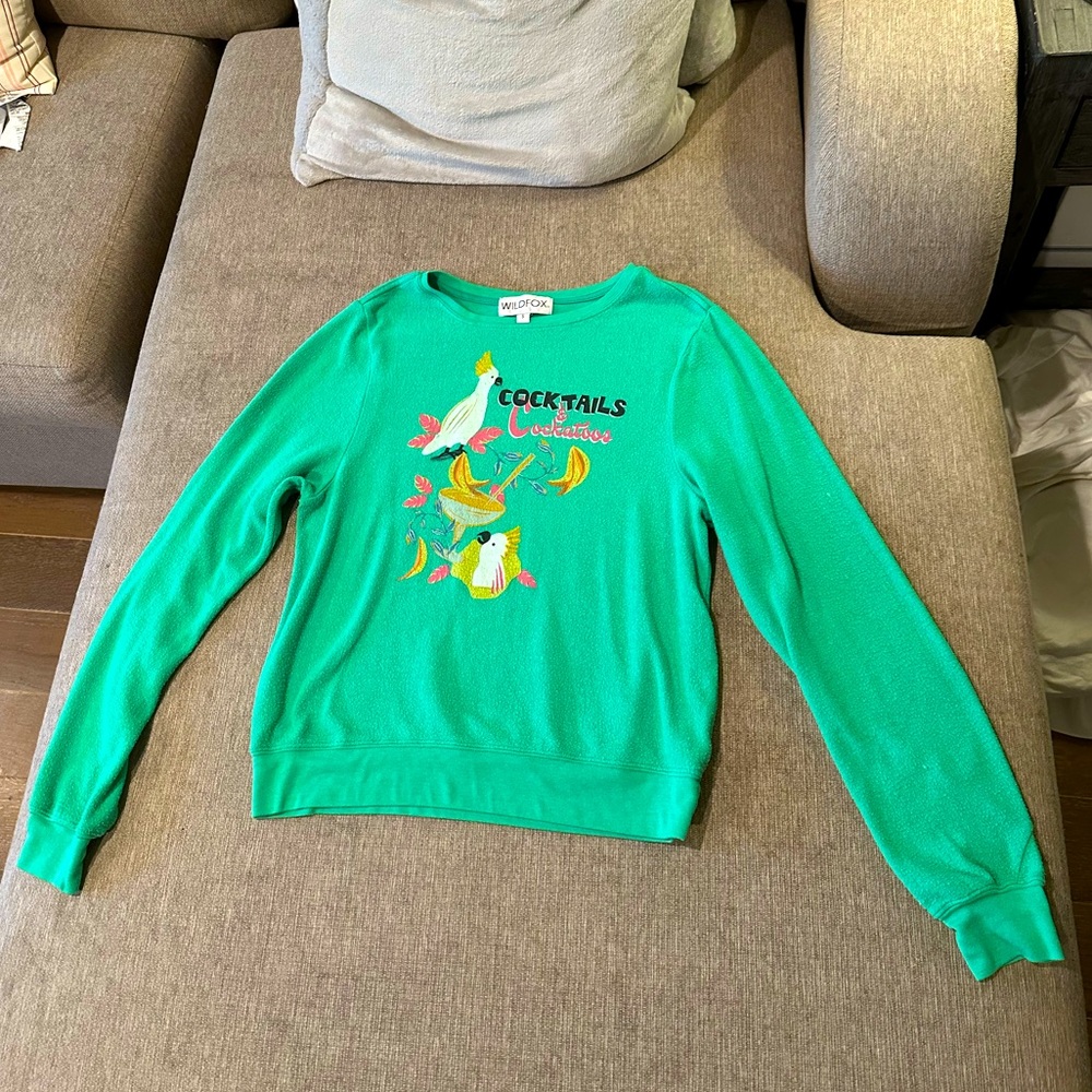 Pretty Bright Green WILDFOX COUTURE Soft & Light Long Sleeve Sweater Shirt! 💚
